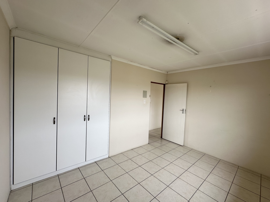 4 Bedroom Property for Sale in Mthata Eastern Cape